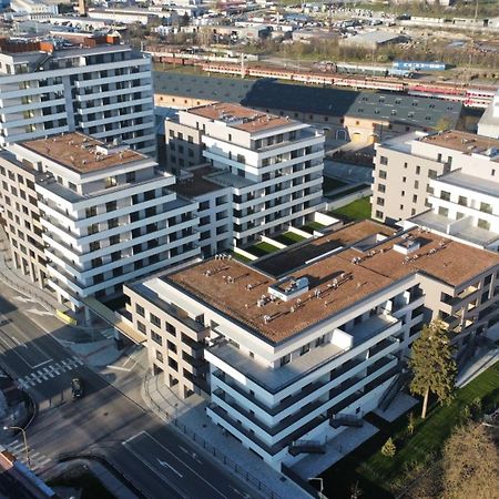 M&M1 Studio Apartment Near Center With Free Parking - Ac Košice Exteriör bild