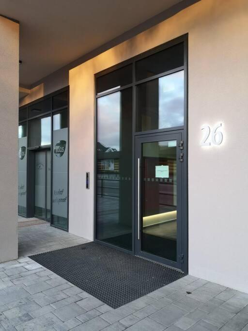 M&M1 Studio Apartment Near Center With Free Parking - Ac Košice Exteriör bild