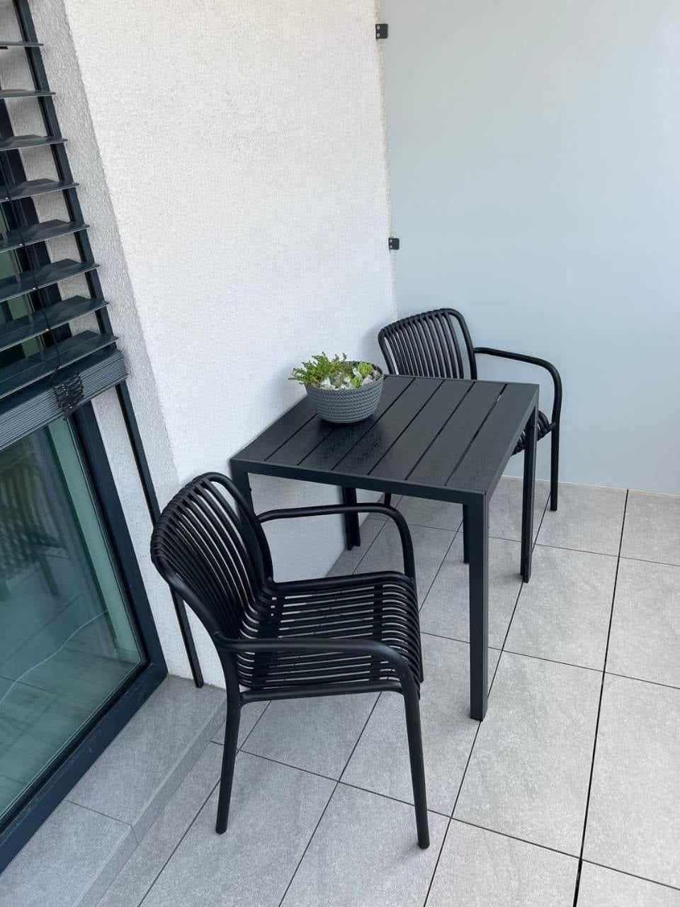 M&M1 Studio Apartment Near Center With Free Parking - Ac Košice Exteriör bild